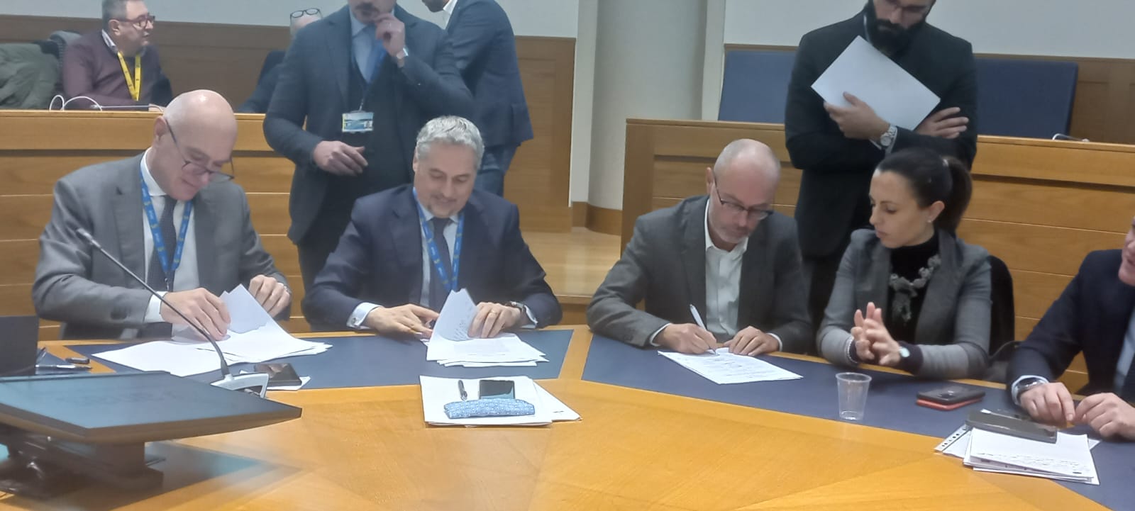 Copertina di: Rinnovato il contratto nazionale dei dipendenti Anas