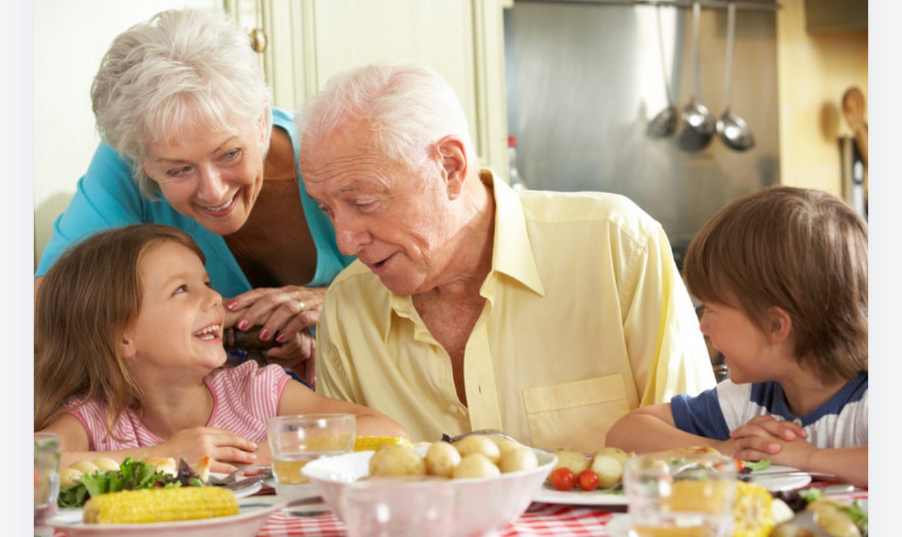 Copertina di: Festa dei Nonni 2024, l’augurio e le riflessioni del Segretario Generale, Francesco Cavallaro